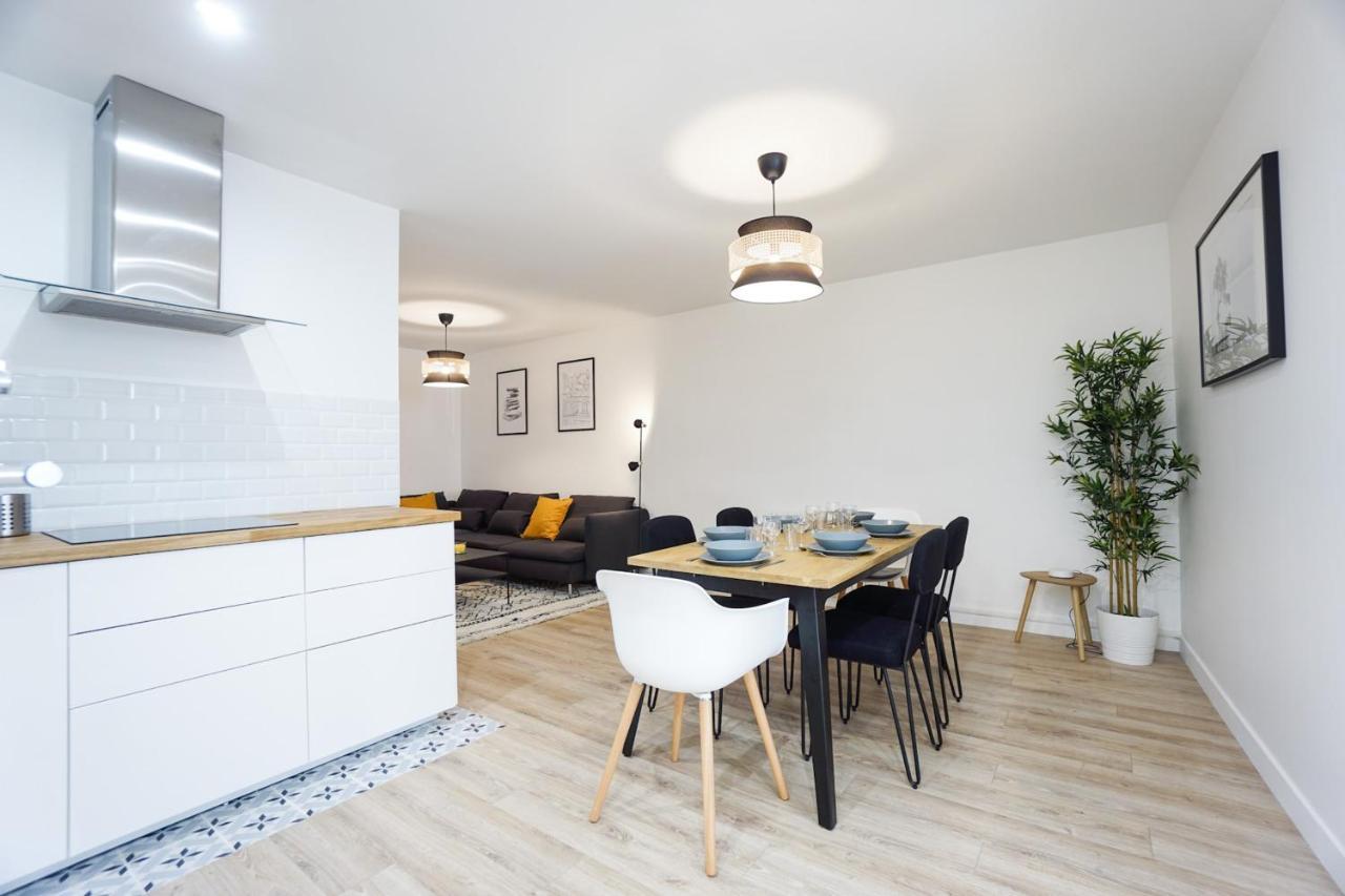 Spacious Apartment Near The Champs De Mars Paris Bagian luar foto